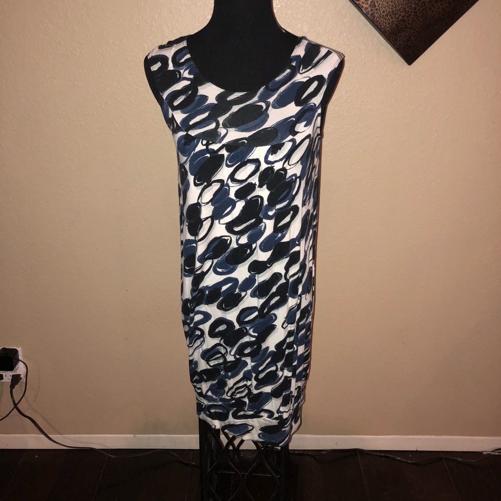 Beautiful sleeveless dress by Weston Wear.